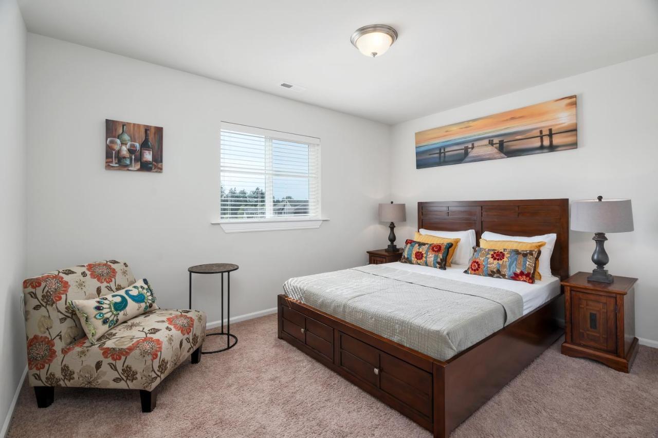 Terra House Tacoma - Ev Power Station, Crib, Stroller, High Chair Bagian luar foto
